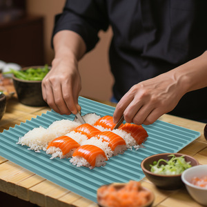 Tapis à sushi en silicone durable et écologique de haute qualité de 8,5 pouces avec un design moderne, populaire au Japon pour la <span class=keywords><strong>cuisine</strong></span> <span class=keywords><strong>japonaise</strong></span> <span class=keywords><strong>maison</strong></span> - Product Image 4