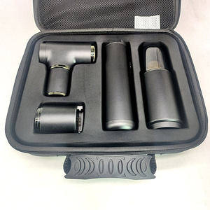 Démarreur de batterie 4-en-1 20000mAh 1000A avec compresseur d'air, aspirateur et lampe torche LED, kit de démarrage portable pour voiture - Product Image 6