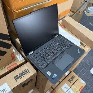 Para Lenovo ThinkPad X13 Yoga i5-10ma generación 8G 256G SSD 13.3" X360 Táctil 2 en 1 Portátil - Product Image 3