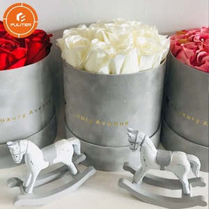 Mẫu Có Sẵn Tùy Chỉnh Vòng Rose Velvet Sang Trọng Trang Trí Sắp Xếp Hoa Fo Mẹ Quà Tặng Bao Bì Hoa Hộp - Product Image 4