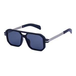 Gafas de sol polarizadas con montura cuadrada para hombre ZS-DB7103P, protección UV400, montura de PC, lentes TAC, color negro, protección solar para exteriores. - Product Image 3