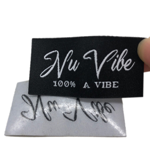Strijkbare merknaam-etiketten voor kledinglabels, op maat gemaakte kledinglabels - Product Image 1