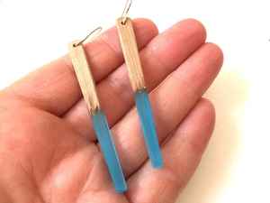 Pendientes de Resina y Madera Inspirados en la Naturaleza, Joyería Ligera Hecha a Mano, Estilo Boho Chic, Regalo Perfecto para Mujeres, Adolescentes y Niñas - Product Image 4