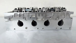 Parti del motore auto K7M teste dei cilindri del motore per <span class=keywords><strong>Renault</strong></span> 1.4L K7M alluminio 4V gruppo testata 7701472681 7701468858 - Product Image 5