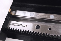 Penjualan Pabrik Mesin Pemotong Laser 1500W 3000W 6000W Opsional Pendingin Air Rangka Tugas Berat untuk Pemrosesan Perangkat Keras