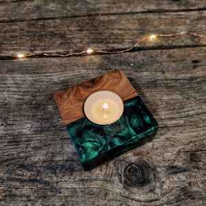 ที่ใส่เทียนเรซิ่นและไม้ งานแฮนด์เมด ของตกแต่งบ้าน ดีไซน์ไม้ธรรมชาติและเรซิ่น เหมาะสำหรับห้องนั่งเล่น - Product Image 4