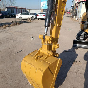 Miniexcavadora Usada Caterpillar 303 de 3 Toneladas con Motor y Bomba para Construcción en Exteriores - Product Image 2