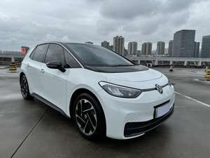 <span class=keywords><strong>Volkswagen</strong></span> ID.3 Intelligence Edition d'occasion, modèle 2024, berline 5 portes et 5 places, en excellent état, à vendre. - Product Image 3