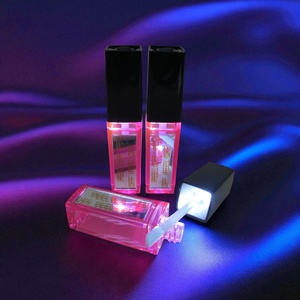 หลอดไฟ LED ลิปกลอสพร้อมกระจกสีชมพู - Product Image 4