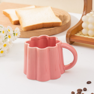 Taza de <span class=keywords><strong>Café</strong></span> de Cerámica de Porcelana con Borde Ondulado <span class=keywords><strong>Kawaii</strong></span>, Color Pastel Sólido, Estilo Nórdico, Apta para Alimentos, Apta para Lavavajillas - Product Image 6