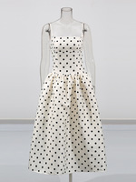 Robe élégante rétro à pois de style français populaire pour l'été