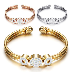 Pulsera de Cadena de Serpiente de Cristal de 11 mm con Tres Hilos de Diamantes de Imitación Engastados en Bisel, Ajustable, para Uso Diario de Mujer - Product Image 1