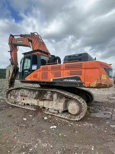 รถขุด Doosan DX520LC-9C Dx 500 มือสอง เครื่องยนต์ดีเซล ระบบไฮดรอลิก แบบตีนตะขาบ สำหรับงานดิน ชั่วโมงการทำงานต่ำ น้ำหนัก 52 ตัน ขนาดใหญ่ - Product Image 4