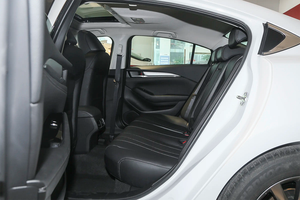 <span class=keywords><strong>Mazda</strong></span> Atenza 2025 <span class=keywords><strong>2023</strong></span> 2020, <span class=keywords><strong>Mazda</strong></span> Atenza Atezi Usado, Nuevo, Barato, Fabricante Chino, Sedán Automático de Gasolina - Product Image 4