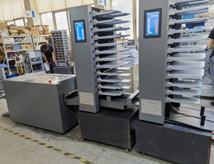 Machine de collecte de feuilles automatique <span class=keywords><strong>duplo</strong></span> 20 stations machine de collecte de papier industrielle double machine de collecte de papier A3 A4 Collecteur de papier avec agrafeuse - Product Image 4