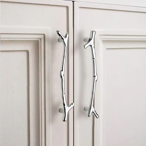Poignée de tirage vintage de luxe moderne, design branche d'arbre argent antique, vert foncé et noir - Product Image 1