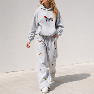 Completo da donna personalizzato taglie forti, 2 pezzi: <span class=keywords><strong>Felpa</strong></span> con <span class=keywords><strong>cappuccio</strong></span> in cotone ricamata con Bassotto e pantaloni della tuta a gamba larga, set streetwear - Product Image 2
