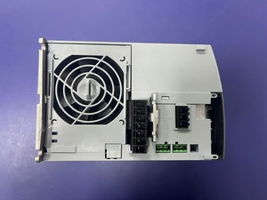 ตัวแปลงความถี่รุ่นใหม่แท้ 131B0152 FC-302P7K5T5E20H2XGCXXXSXXXXAXBXCXXXXDX 7.5KW/10HP 3 เฟส 380-500VAC VFD - Product Image 1