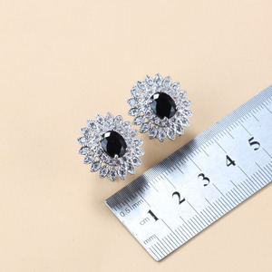 Juegos de Joyería de Zirconia Elegantes y a la Moda 2025: Aretes, Anillos, Pulseras y Collares para Mujer, Día de la Madre o Boda - Product Image 5