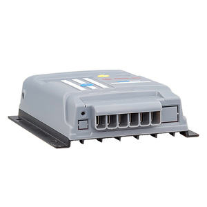 <span class=keywords><strong>12</strong></span> 24 <span class=keywords><strong>Volt</strong></span> Thông Minh <span class=keywords><strong>MPPT</strong></span> 10 Amp Năng Lượng Mặt Trời Charger Chì Axit Pin 10A Năng Lượng Mặt Trời PV Hệ Thống Bảng Điều Khiển Phí Điều Khiển - Product Image 3