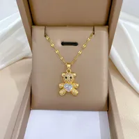 Ensemble de bijoux de fête de mariage de luxe zircone dessin animé ours pendentif collier boucles d'oreilles ensemble diamant étincelant animal boucle d'oreille collier