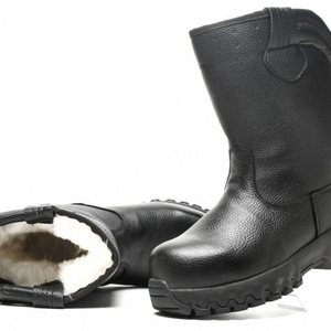 Botas de nieve con forro de lana, tacón medio, suela de goma, cálidas para el invierno y clima frío. - Product Image 4