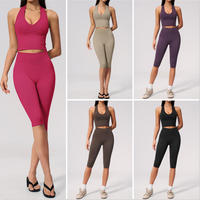 Tenue de Yoga Sans Couture Personnalisée 2026 – Ensemble 2 Pièces : Débardeur Court Col V et Legging Taille Haute Longueur Mollet pour Femme