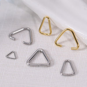 Toptan Metal Bölünmüş Halkalar Üçgen Açık Atlama Halkaları Anahtarlıklar Paslanmaz Çelik Anahtarlık Kolyeler Bilezikler Takı Malzemeleri - Product Image 1