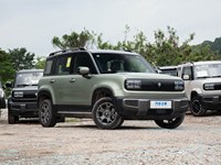 Электромобиль BAOJUN YUEYE YEP PLUS EV SUV с запасом хода 501 км, сверхбыстрой зарядкой 800 В, литий-железо-фосфатным аккумулятором и функцией VTOL