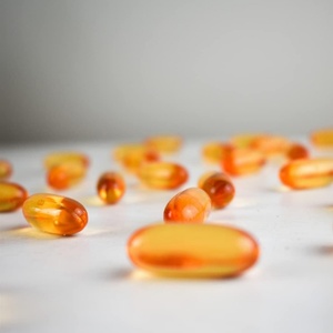 Huile de poisson de haute qualité à marque privée EPA & DHA & Vitamine E – Gélules pour la santé des articulations et du cœur – Gélules éclaircissantes pour la peau - Product Image 5