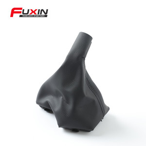 Housse de levier de vitesses en cuir noir Fuxin Automotive pour boîte de vitesses manuelle BMW - Product Image 1