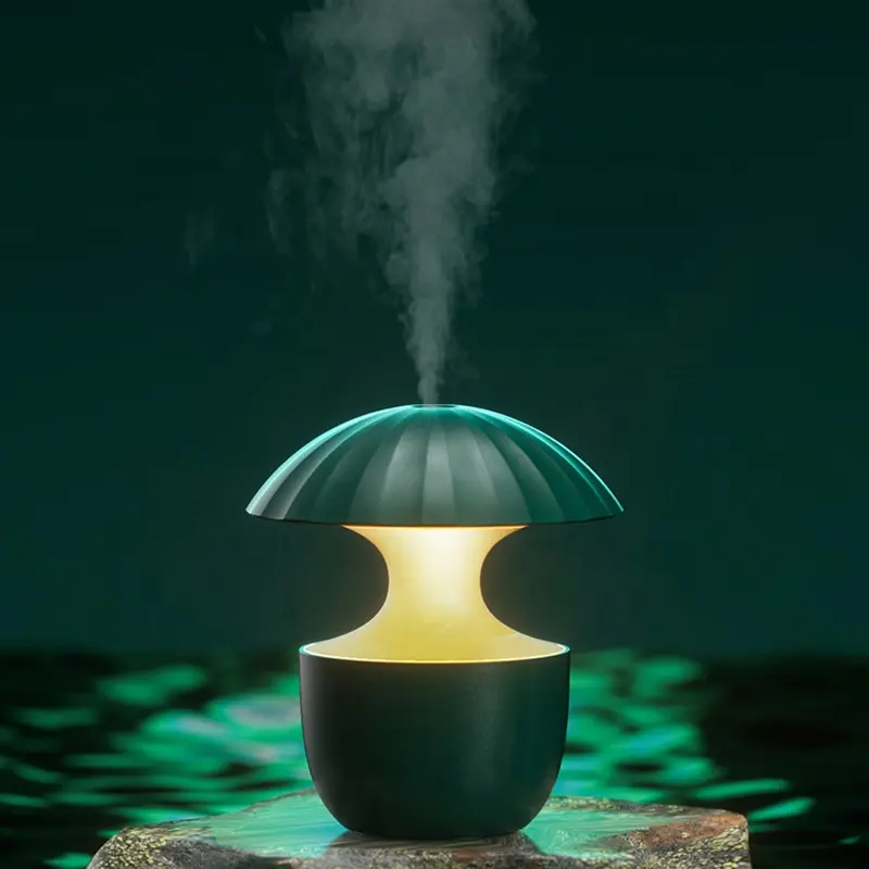 Portable Mushroom mini Humidifier Diffuser Water -soluble Aroma Oil Mute Air Humidifier with Night Light