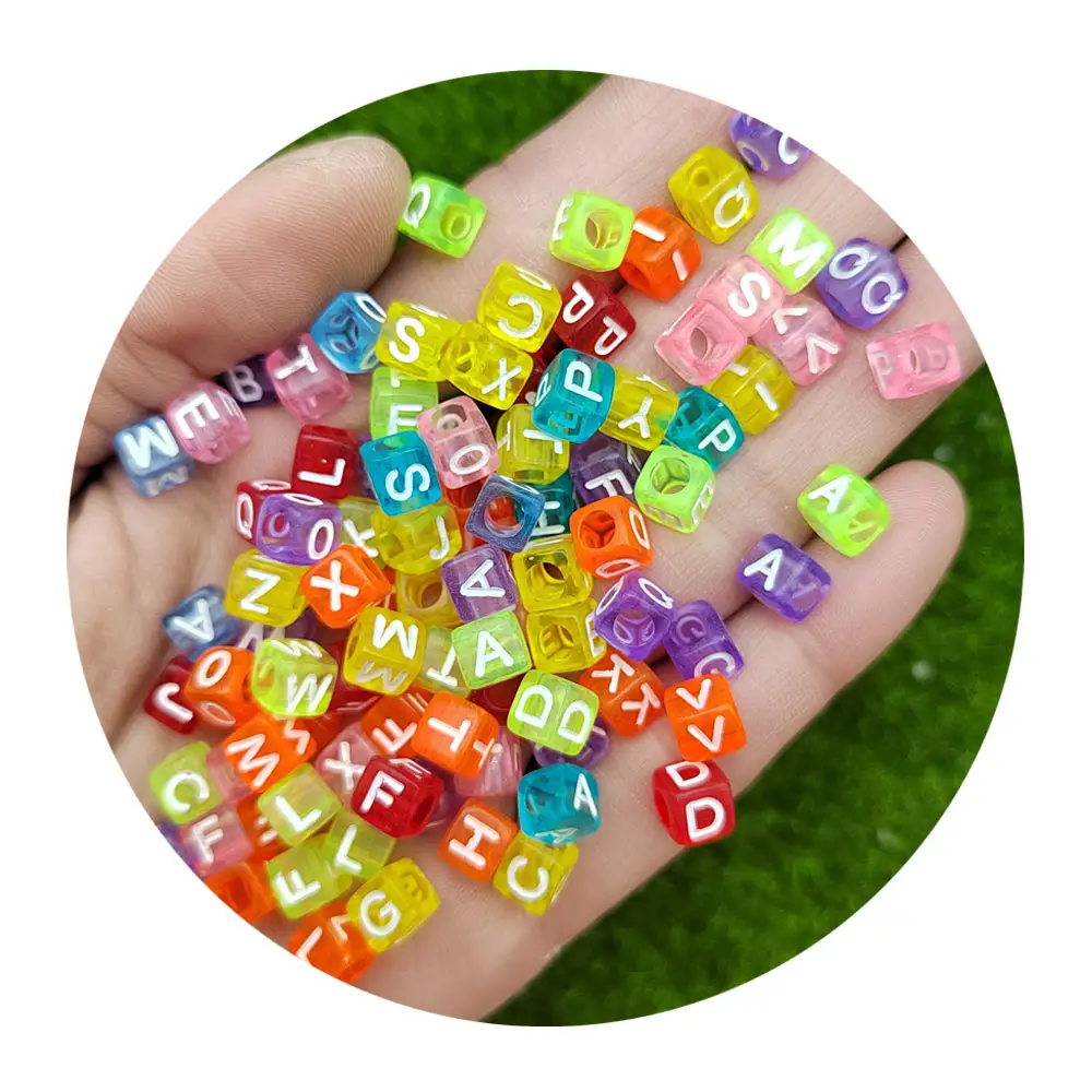 Best Selling 500g 7mm Transparent Colorful Cube White English Alphabet Plastic Acrylic Beads And Charms For Jewelry Creation