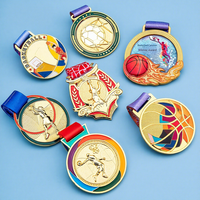 Médaille de compétition sportive ronde plaquée or pour le basketball, plaque en cristal à sable mouvant, souvenir créatif, trophée sportif avec impression de logo