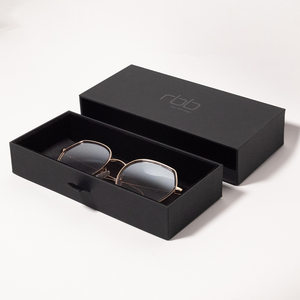 Confezione di Lusso Personalizzata per Occhiali, Scatola in Cartone con Cassetto Scorrevole, Inserto in EVA, Logo Stampato in Lamina d'Oro - Product Image 6