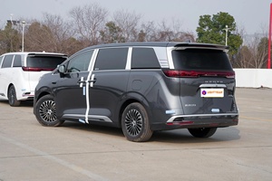 La Denza D-9 EV 2025 est à la fois élégante et élégante avec une autonomie de 401 à 500km et une puissance de 250 à 300kW, ce qui en fait un <span class=keywords><strong>achat</strong></span> intéressant - Product Image 6