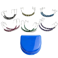 Chaînes décoratives à la mode pour appareils dentaires, avec des motifs colorés, différentes couleurs