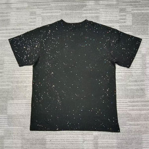 T-Shirt personalizzata con strass in polvere e Glitter cielo stellato nero da uomo - Product Image 3