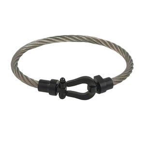 Cao cấp thép không gỉ móng ngựa Clasp Vòng đeo tay đúc đóng dấu kết thúc thời trang sang trọng phù hợp với đồ trang sức thiết lập cho các cặp vợ chồng - Product Image 5