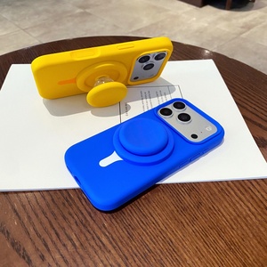 Coques de téléphone portable magnétiques en silicone liquide personnalisées pour iPhone 17 16 Pro Max avec support télescopique, bouton IA et protection antichoc - Product Image 4