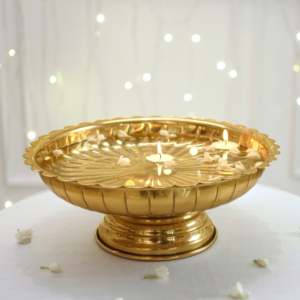 Plateaux décoratifs Kamal en métal Urli doré, élégant, décoration d'intérieur, centre de table, traditionnel, ethnique, fait à la main, élégant, durable, moderne - Product Image 5