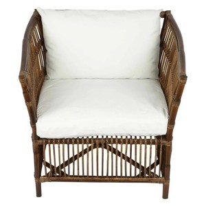 Fauteuil en rotin avec coussins en coton blanc, style tropical, mobilier d'extérieur - Product Image 1