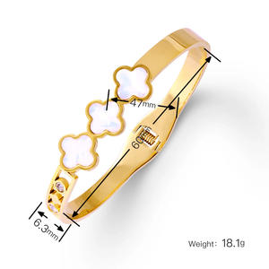 Pulsera de Trébol de Cuatro Hojas para Mujer, Joyería de Moda 2026, Chapada en Oro Amarillo de 18K, Flor de Concha Negra, Brazalete de Acero Inoxidable - Product Image 3