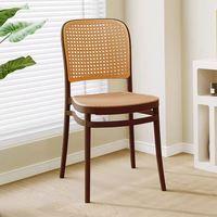 Chaise élégante et moderne en PP moulé par injection, résistante à l'usure, avec dossier incurvé, polyvalente pour salon de thé et salle à manger