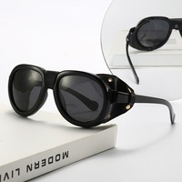 Lunettes de soleil polarisées pour hommes, style rétro punk, monture bleue, matériau de la monture en PC, verres TAC, lunettes de conduite coupe-vent