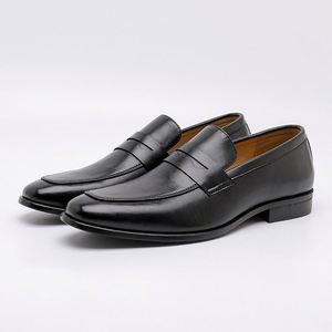 Nouveaux Mocassins en Cuir Véritable Grande Taille Printemps-Été, Respirants et Décontractés, Idéaux pour le Travail et les Occasions Formelles - Product Image 5