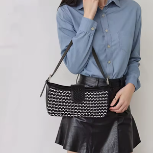 Custom Wholesale Ladies Vintage Genuine Leather Shoulder Crossbody Bags Luxury Armpit Woven Handbags for Women - Product Image 2