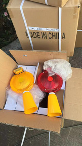 Luz LED de Advertencia <span class=keywords><strong>Solar</strong></span> Intermitente Portátil para Seguridad Vial, Utilizada en Conos de Tráfico - Product Image 4