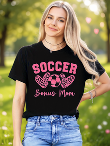 T-Shirt Casual Sportiva da Donna con Collo Tondo, Stampa Colorata a Grani di Zucchero, Outfit per San Valentino, 100% Cotone, Manica Corta - Product Image 2