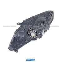 Phare avant droit de carrosserie de voiture d'occasion d'origine le plus vendu pour Maserati GranTurismo GT 2008-2013 OE 670034643